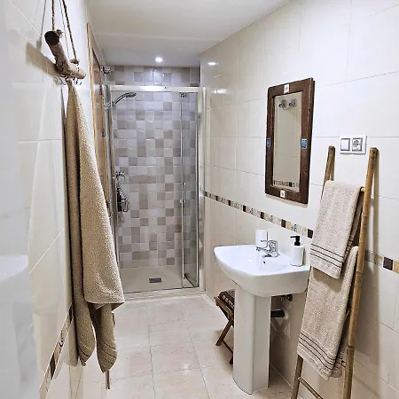 La Pereta Immaculate Quiet House Free Parking Apartamento Málaga Exterior foto