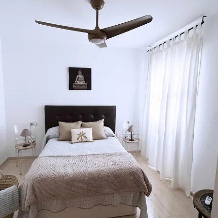 La Pereta Immaculate Quiet House Free Parking Apartamento Málaga Exterior foto