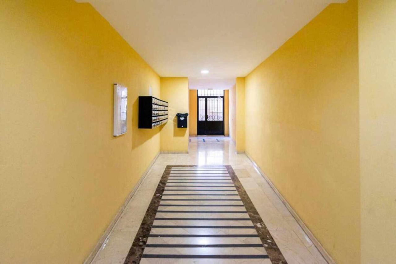 Apartment La Pereta Immaculate Quiet House Free Parking Málaga